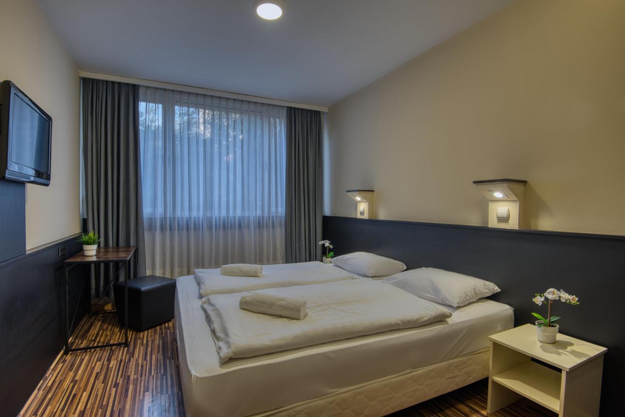 City Budget Hotel Budapest Extérieur photo